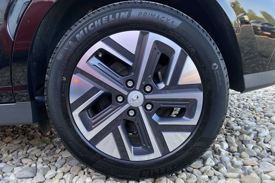 Продам Hyundai Kona 64кВтСліпізониПдгрівсиднькерма 2022 года в Львове