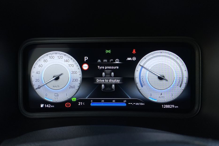 Продам Hyundai Kona 64кВтСліпізониПдгрівсиднькерма 2022 года в Львове