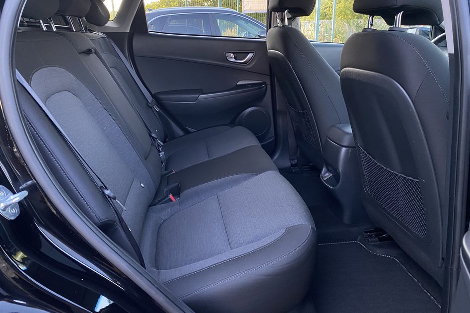 Продам Hyundai Kona 64кВтСліпізониПдгрівсиднькерма 2022 года в Львове