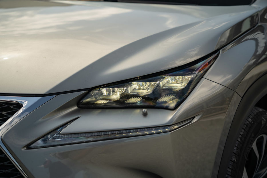 Продам Lexus NX 200 t 2015 года в Черновцах