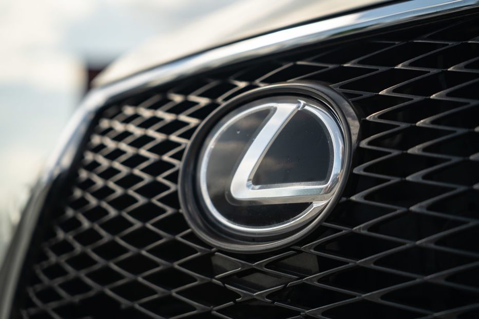 Продам Lexus NX 200 t 2015 года в Черновцах