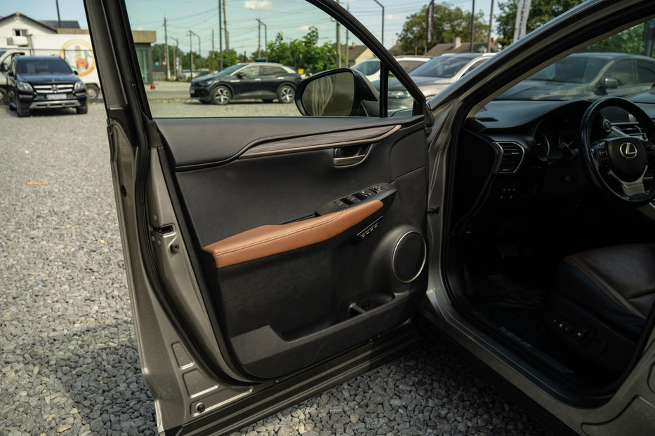 Продам Lexus NX 200 t 2015 года в Черновцах