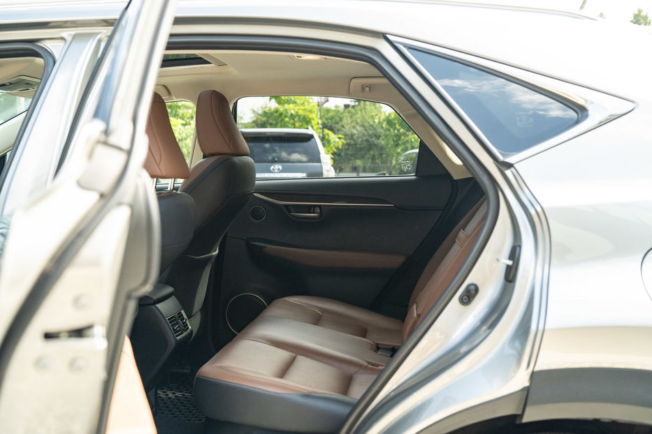 Продам Lexus NX 200 t 2015 года в Черновцах
