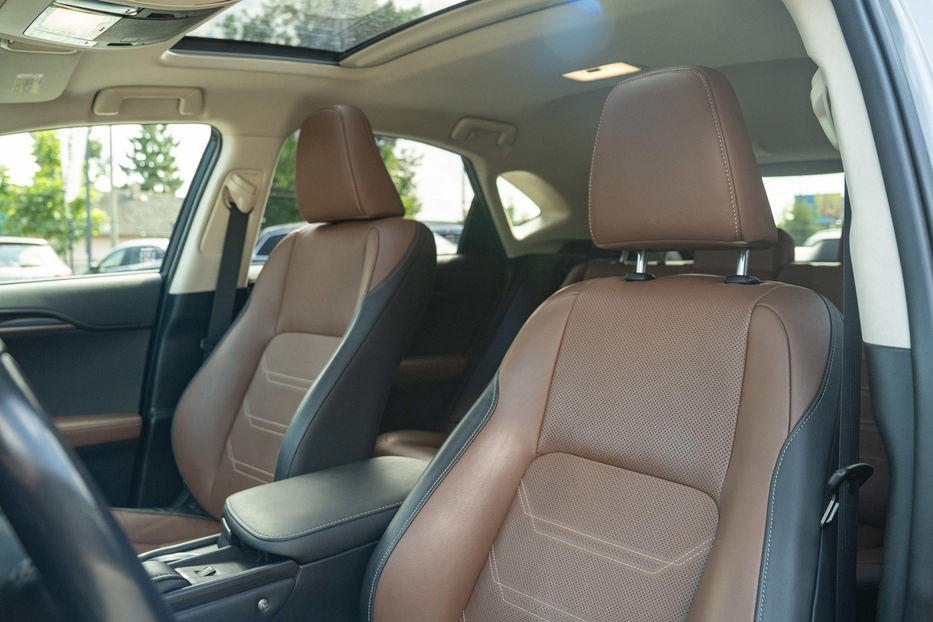 Продам Lexus NX 200 t 2015 года в Черновцах