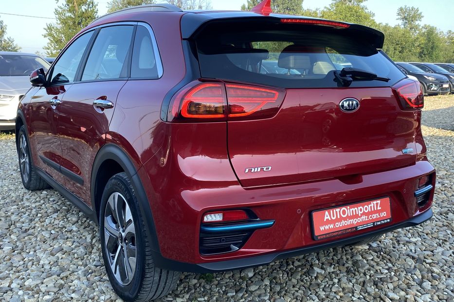 Продам Kia Niro 64кВтТепловийПідгрвсидінькерма 2021 года в Львове