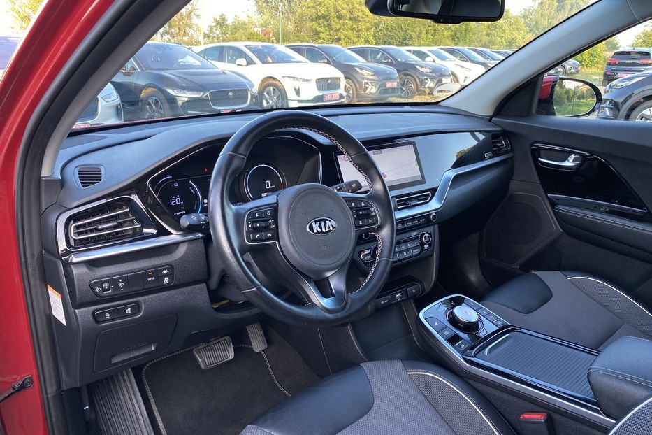 Продам Kia Niro 64кВтТепловийПідгрвсидінькерма 2021 года в Львове