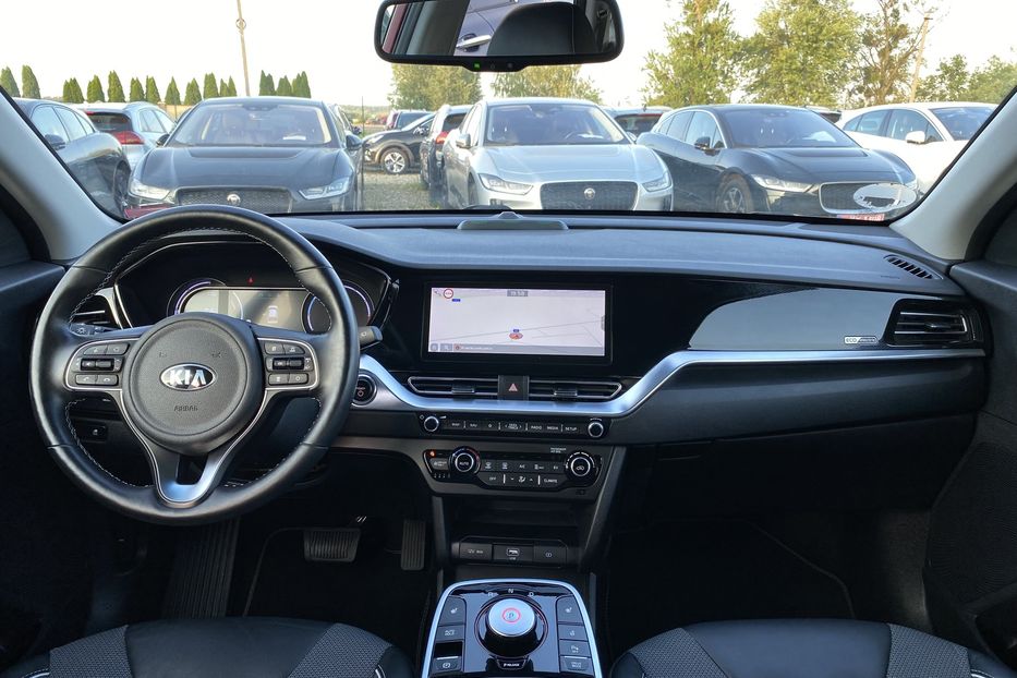 Продам Kia Niro 64кВтТепловийПідгрвсидінькерма 2021 года в Львове
