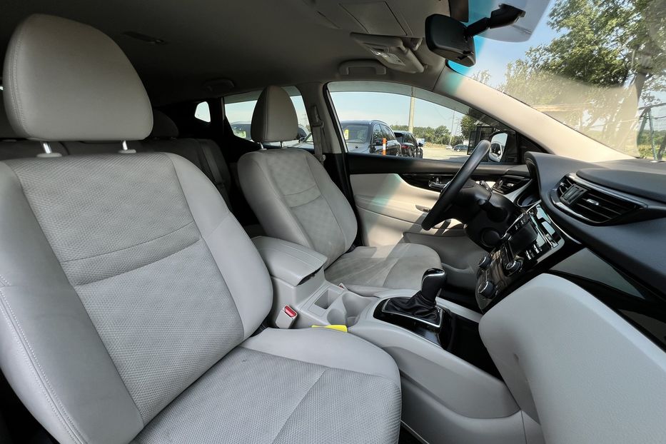 Продам Nissan Rogue SPORT (KOMIS) 2018 года в г. Умань, Черкасская область