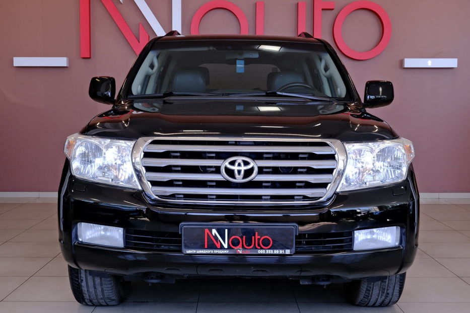 Продам Toyota Land Cruiser 200 2011 года в Одессе