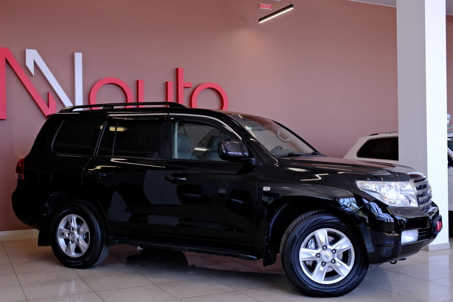 Продам Toyota Land Cruiser 200 2011 года в Одессе