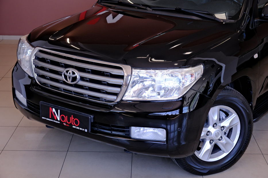 Продам Toyota Land Cruiser 200 2011 года в Одессе