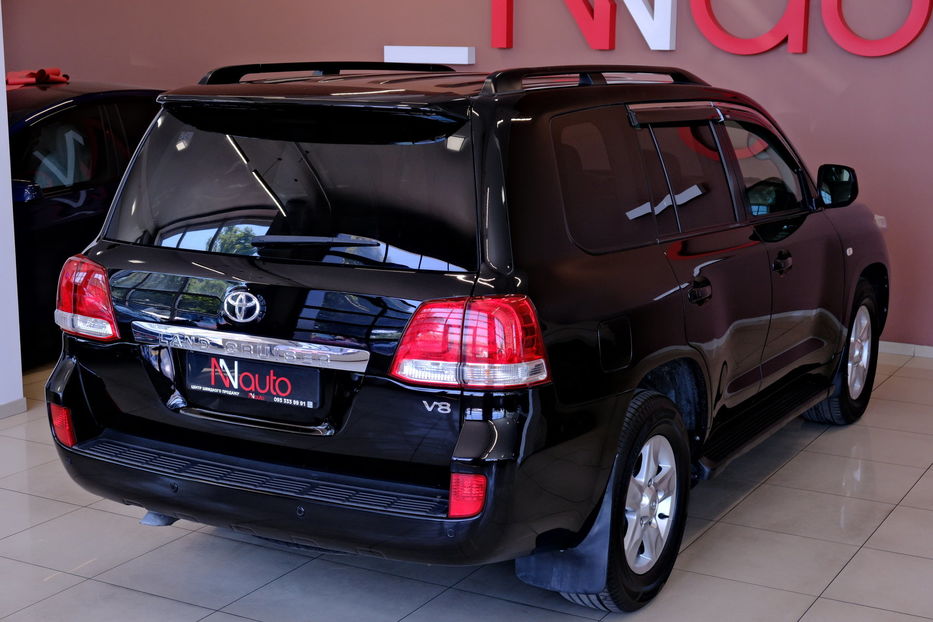 Продам Toyota Land Cruiser 200 2011 года в Одессе