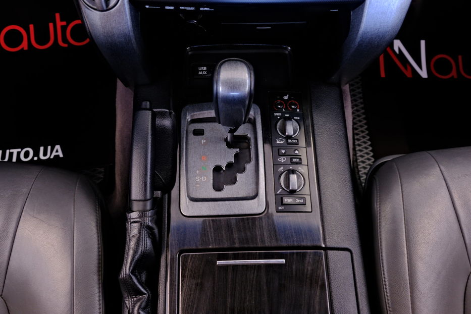 Продам Toyota Land Cruiser 200 2011 года в Одессе