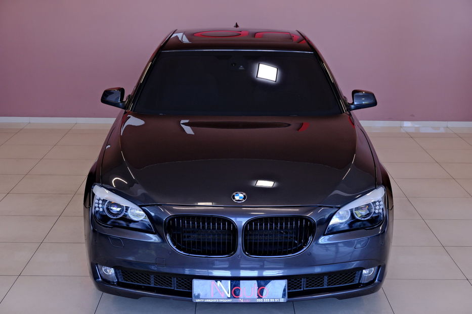 Продам BMW 740 2012 года в Одессе
