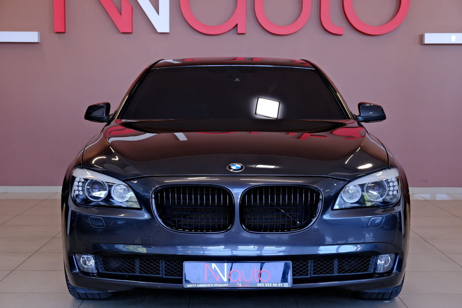 Продам BMW 740 2012 года в Одессе