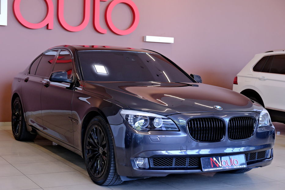 Продам BMW 740 2012 года в Одессе