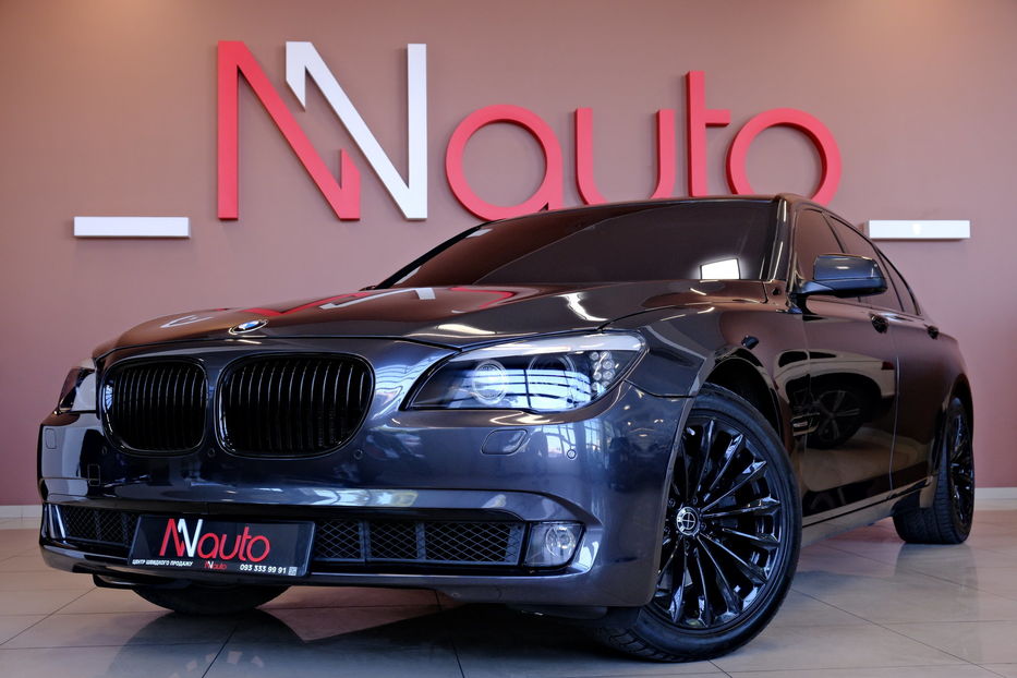 Продам BMW 740 2012 года в Одессе