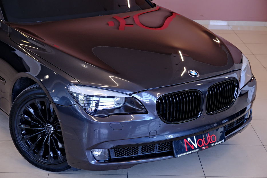 Продам BMW 740 2012 года в Одессе