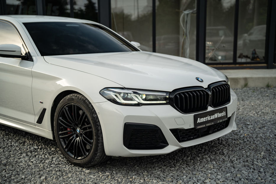 Продам BMW 530 D xDrive 2020 года в Черновцах