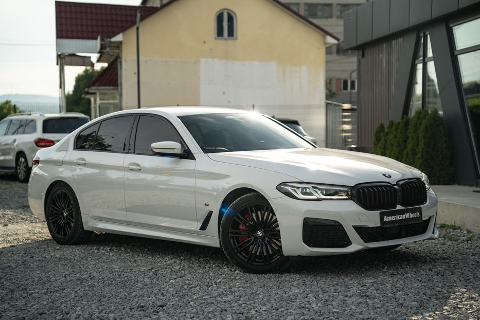Продам BMW 530 D xDrive 2020 года в Черновцах