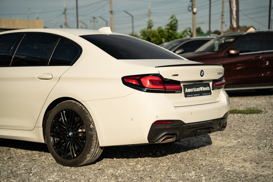 Продам BMW 530 D xDrive 2020 года в Черновцах
