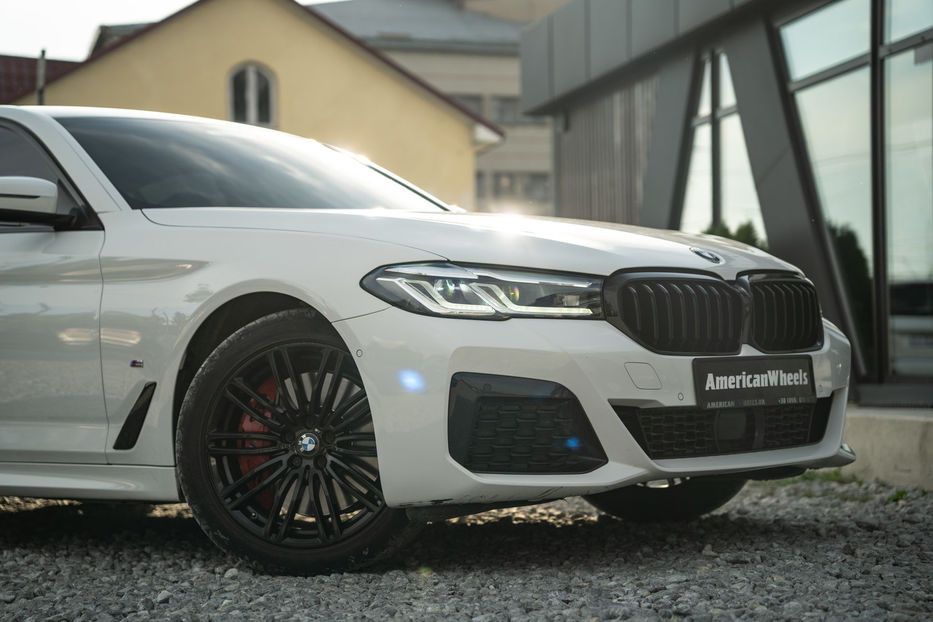 Продам BMW 530 D xDrive 2020 года в Черновцах