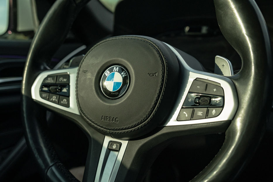 Продам BMW 530 D xDrive 2020 года в Черновцах