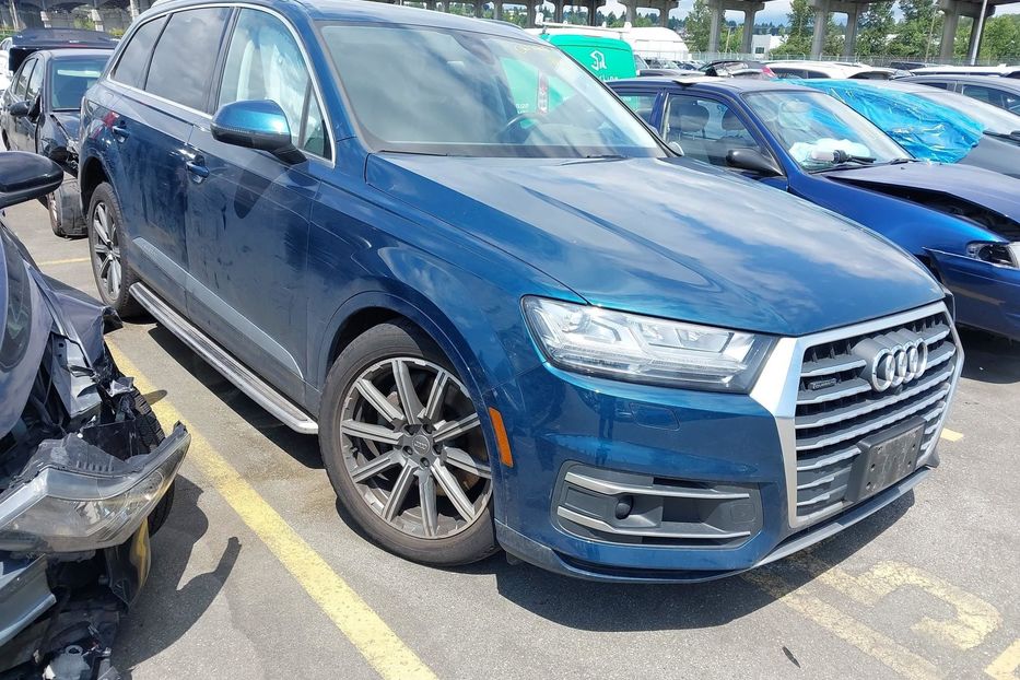 Продам Audi Q7 Prestige 2018 года в Черновцах