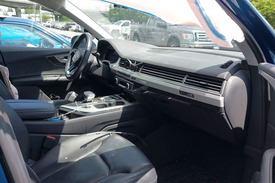 Продам Audi Q7 Prestige 2018 года в Черновцах