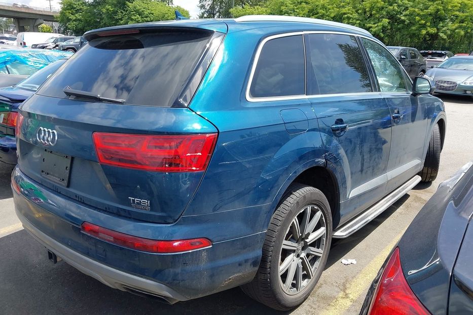 Продам Audi Q7 Prestige 2018 года в Черновцах