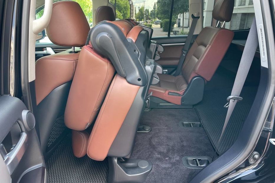 Продам Toyota Land Cruiser 200 2017 года в Киеве