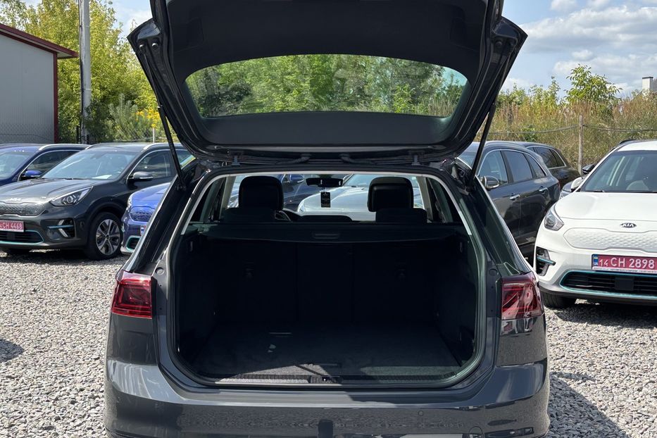 Продам Volkswagen Passat B8 2.0диз 147kw DSG  2021 года в Львове