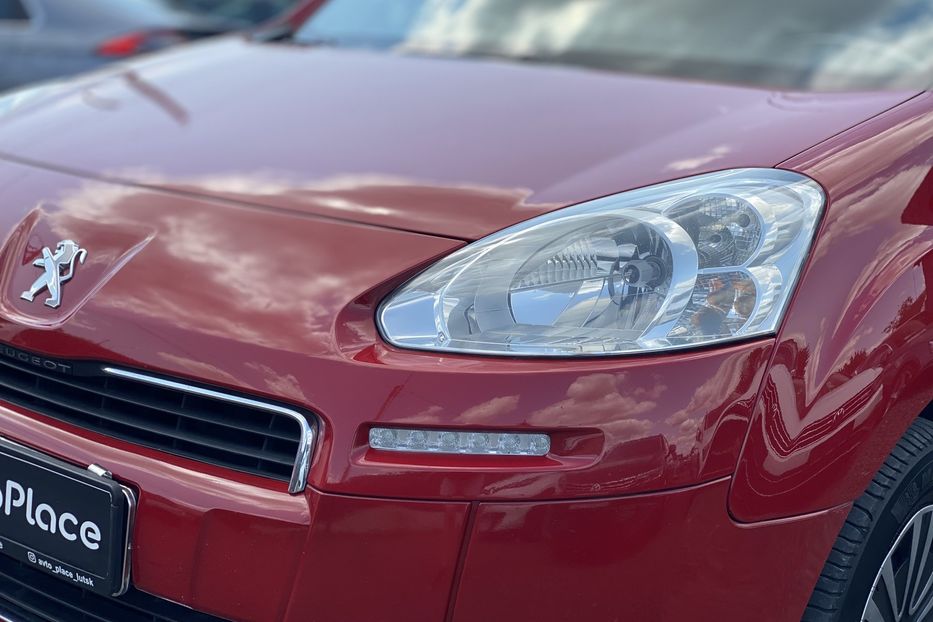Продам Peugeot Partner пасс. 2014 года в Луцке