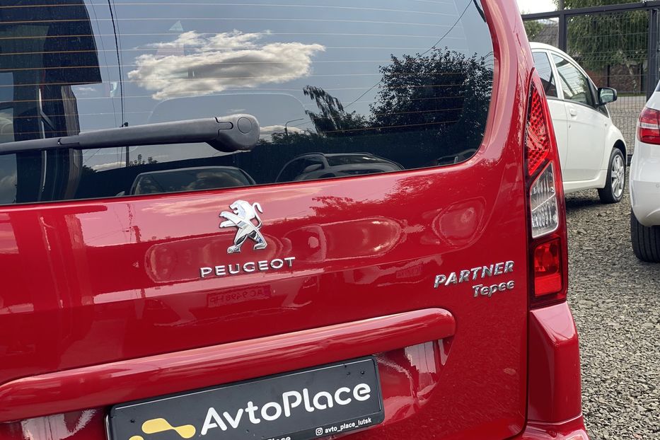 Продам Peugeot Partner пасс. 2014 года в Луцке