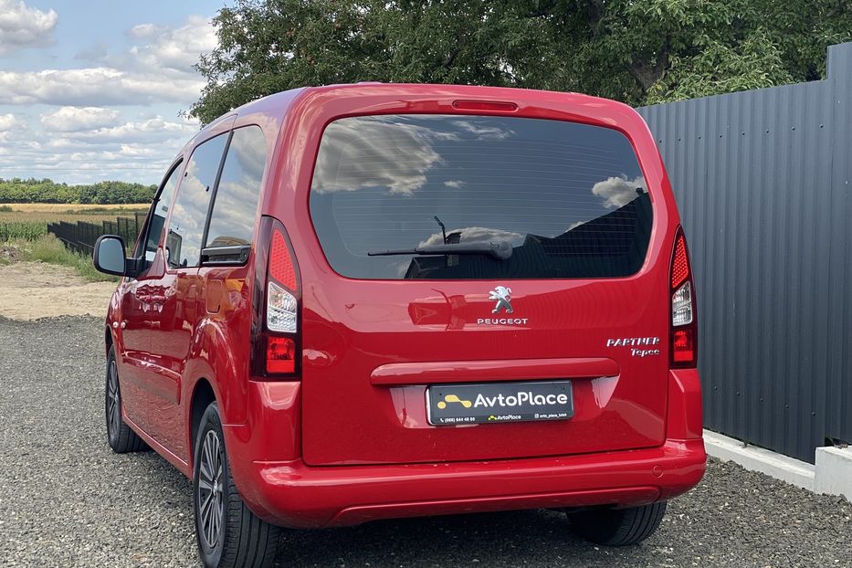 Продам Peugeot Partner пасс. 2014 года в Луцке