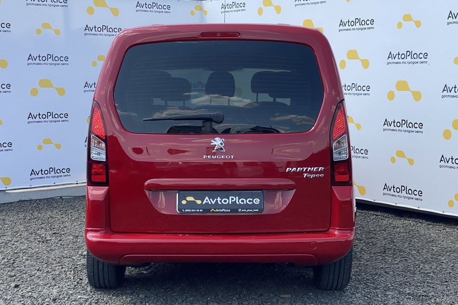 Продам Peugeot Partner пасс. 2014 года в Луцке