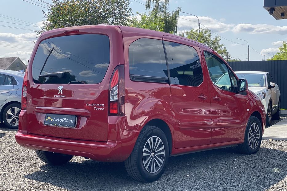 Продам Peugeot Partner пасс. 2014 года в Луцке