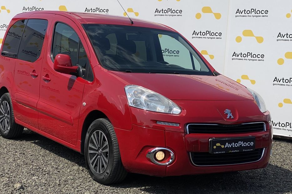 Продам Peugeot Partner пасс. 2014 года в Луцке