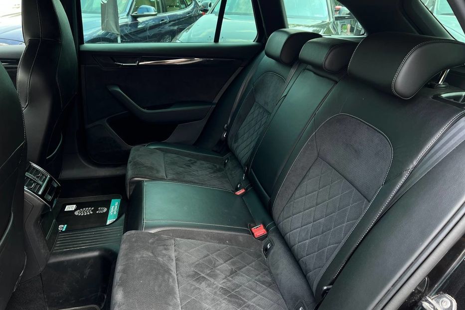 Продам Skoda Superb 2017 года в Черновцах