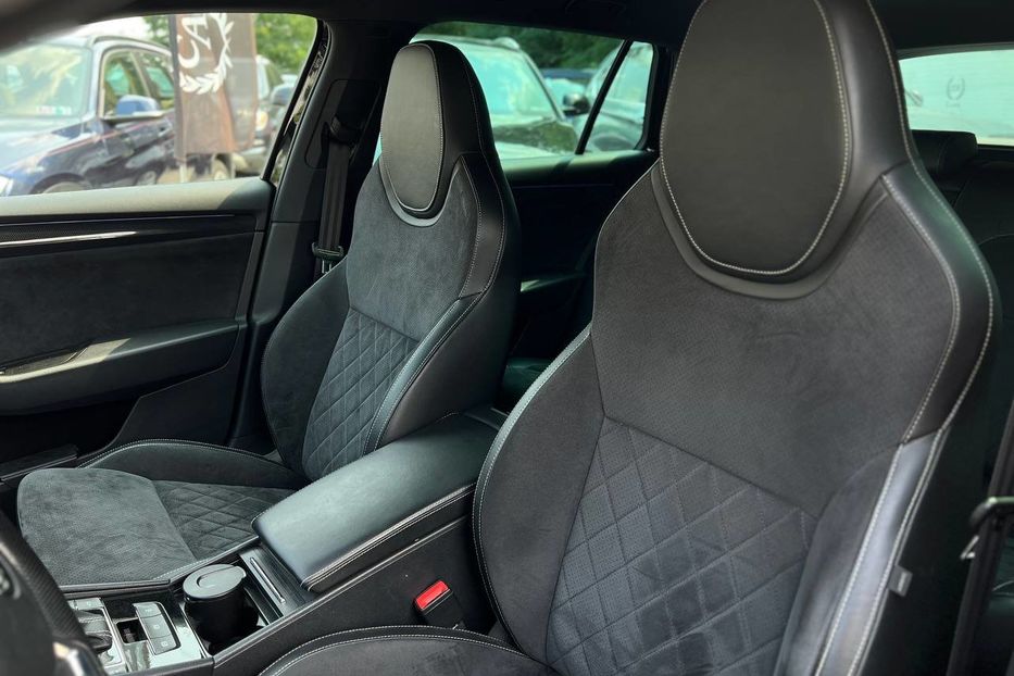 Продам Skoda Superb 2017 года в Черновцах