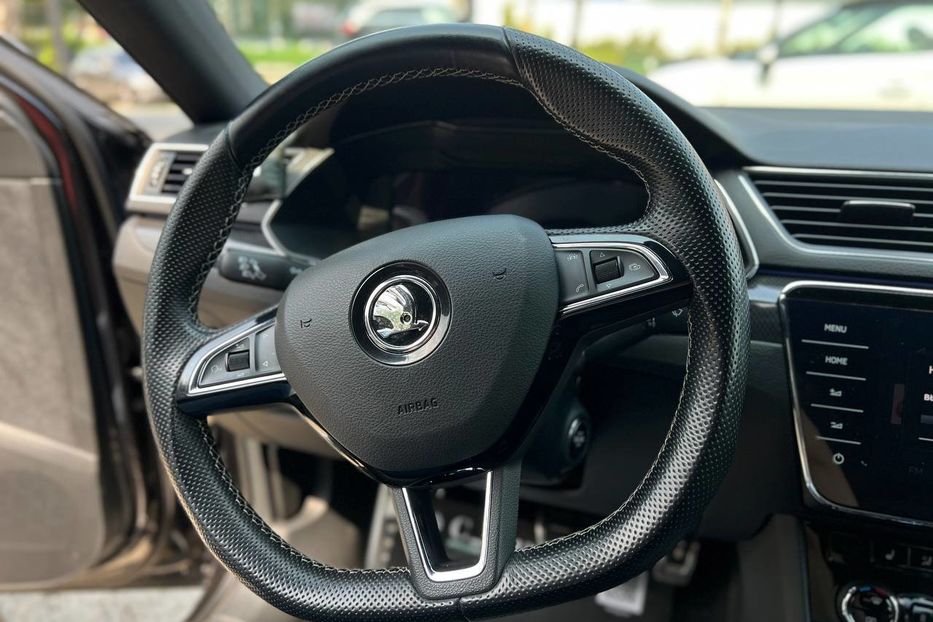 Продам Skoda Superb 2017 года в Черновцах