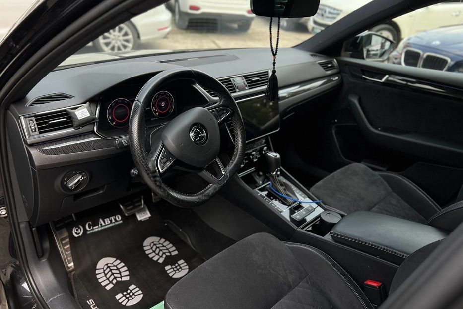 Продам Skoda Superb 2017 года в Черновцах