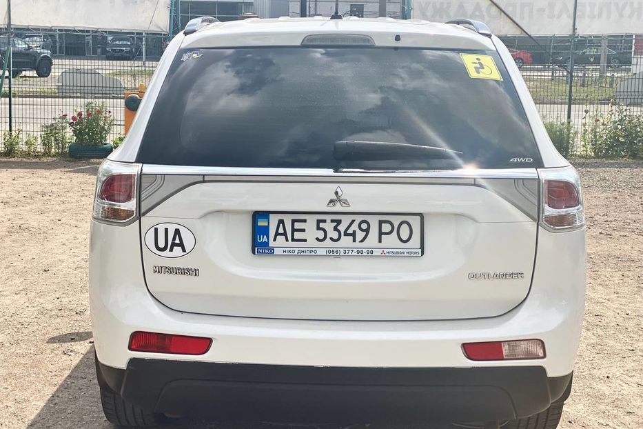 Продам Mitsubishi Outlander 2013 года в Днепре