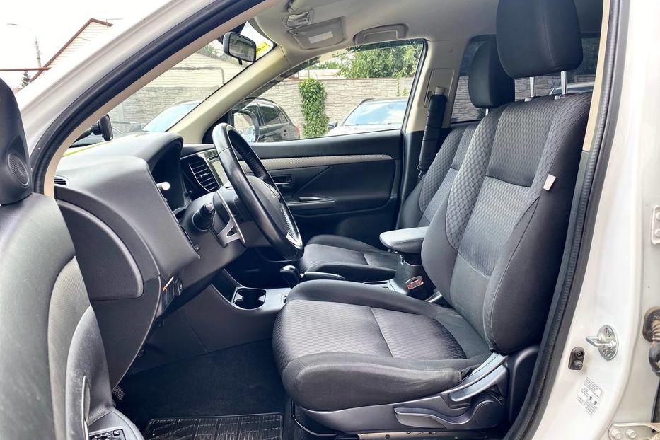 Продам Mitsubishi Outlander 2013 года в Днепре
