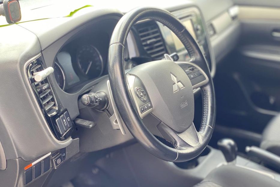 Продам Mitsubishi Outlander 2013 года в Днепре