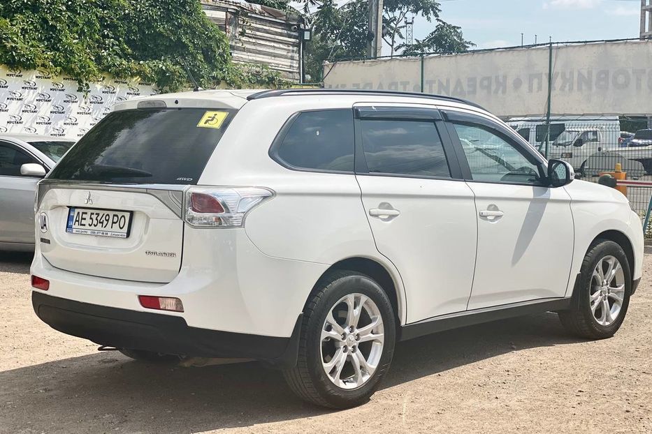 Продам Mitsubishi Outlander 2013 года в Днепре
