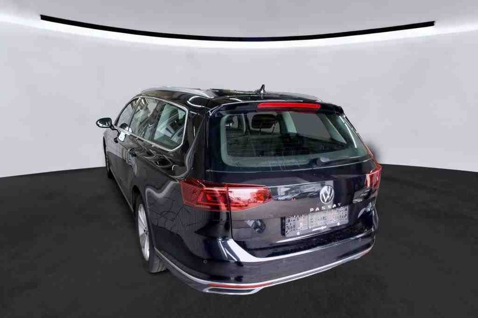 Продам Volkswagen Passat B8 Elegance 2020 года в Луцке