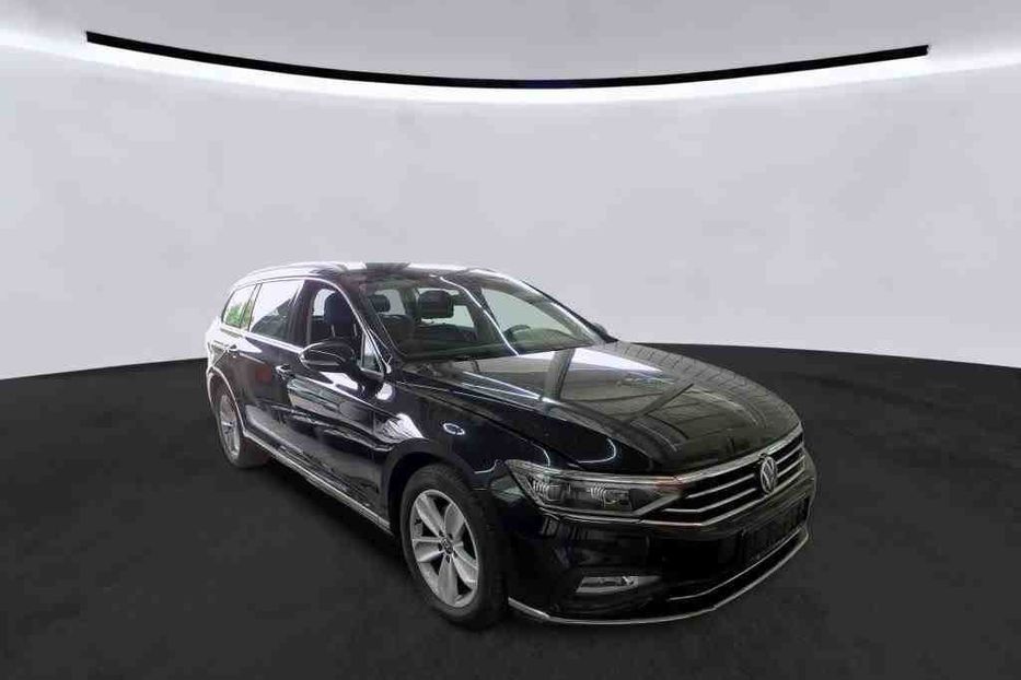 Продам Volkswagen Passat B8 Elegance 2020 года в Луцке