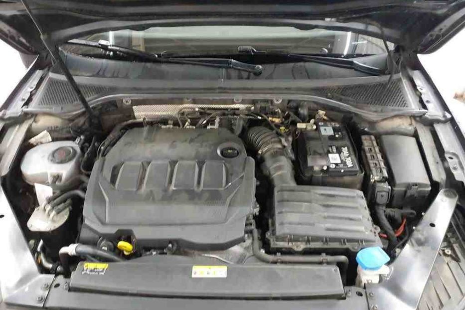 Продам Volkswagen Passat B8 Elegance 2020 года в Луцке