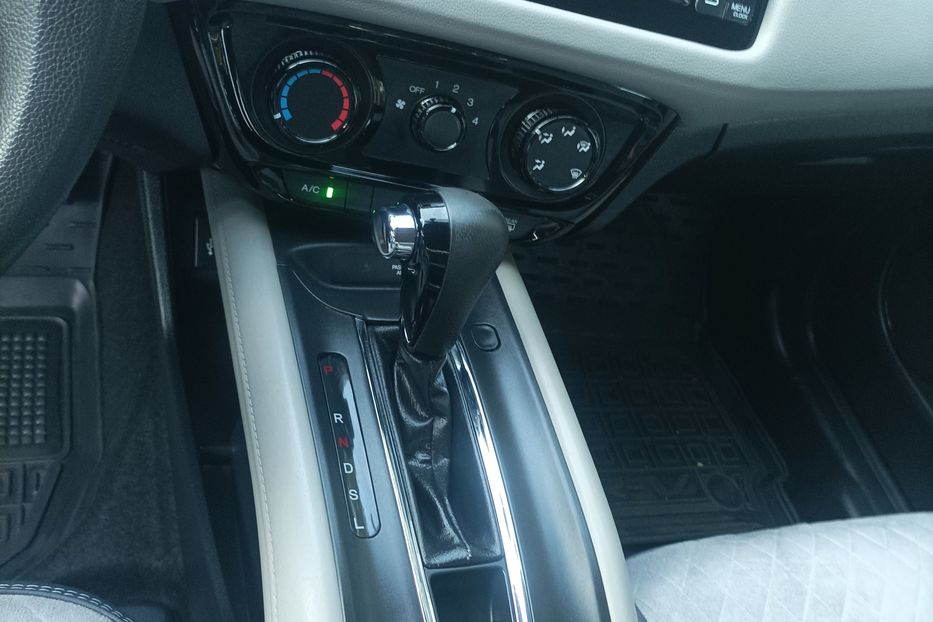 Продам Honda HR-V 2016 года в Одессе
